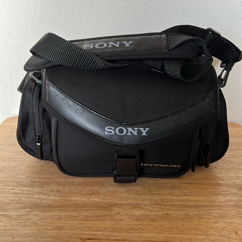 Sony Handycam Camcorder Carrying Case. Gently used.